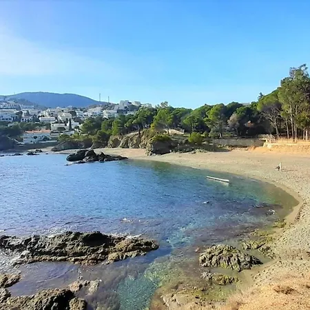Con Terraza Panoramica Cerca De La Playa En - Es-170-87 Llanca