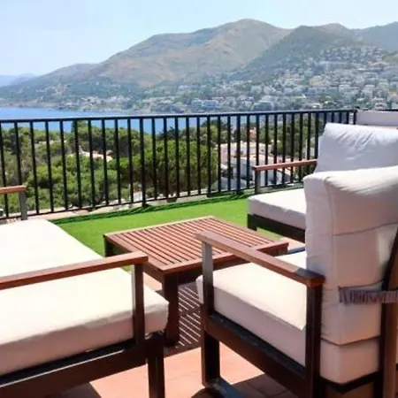 Con Terraza Panoramica Cerca De La Playa En - Es-170-87 * リャンサ